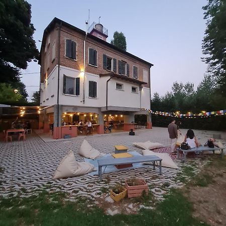 Locanda Dei Pontieri Гвасталла Экстерьер фото