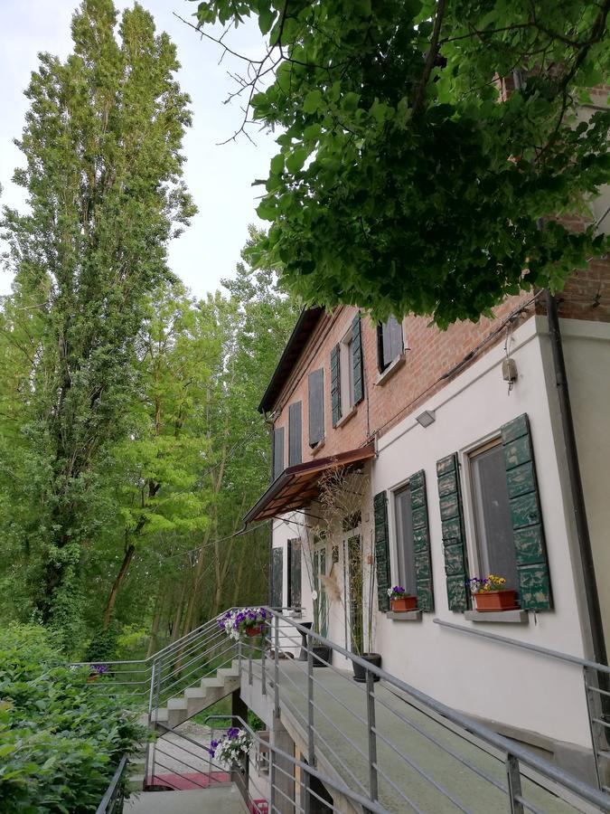 Locanda Dei Pontieri Гвасталла Экстерьер фото